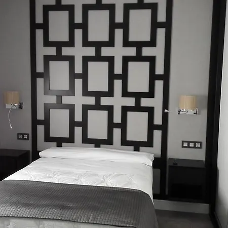 Apartamentos Las Palmeras Palma del Río Room photo